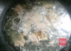 菠菜瘦肉汤的做法图解4