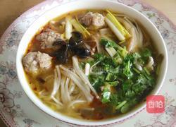 酸辣生汆肉丸汤的做法图解9