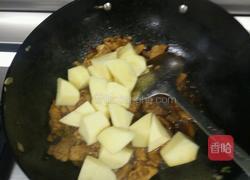 猪肉烩酸菜的做法图解4