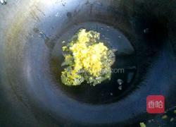 秋葵炒鸡蛋的做法图解6