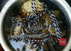 清蒸大闸蟹的做法图解1