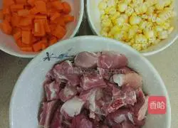 Illustration of how to make braised pork ribs with rice 1