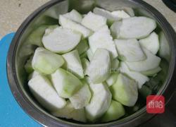 丝瓜肉丸汤的做法图解2