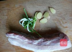 豇豆扣肉的做法图解1