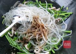 芹菜炒粉的做法图解8