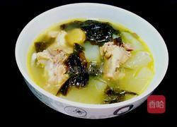 尾骨冬瓜裙带菜汤的做法图解8