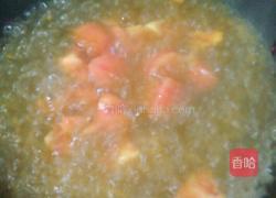 鸭血金针菇番茄汤的做法图解3