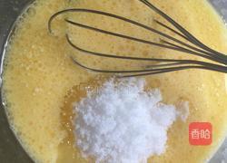 黑芝麻蛋卷的做法图解2