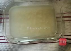 牛奶鸡蛋醪糟的做法图解1