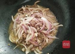 牛肉炒洋葱的做法图解4