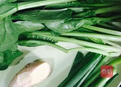 腰花菠菜鸡蛋汤的做法图解3