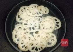 泡椒藕摆盘的做法图解3