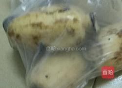 板栗莲藕排骨汤的做法图解2