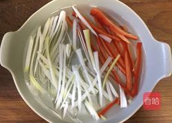 绿蔬墨鱼仔的做法图解3