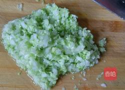 香菇猪肉白菜饺子的做法图解4