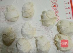 芝麻叶肉包的做法图解3