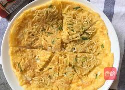 方便面蛋葱饼的做法图解7