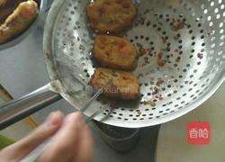 椒盐莲藕夹的做法图解2