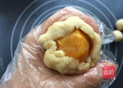 广式白莲蓉蛋黄月饼 无糖浆版的做法图解6