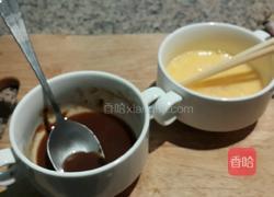 一品手擀鸡蛋炸酱面的做法图解1