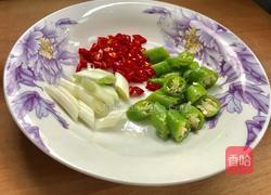 麻辣鸡胸骨的做法图解2