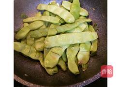 排骨炖豆角土豆的做法图解6