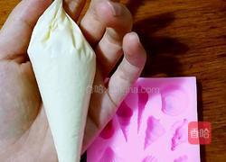 卡通巧克力的做法图解3