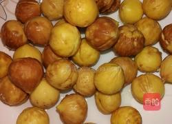 板栗淮山炖山鸡的做法图解3