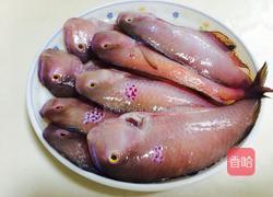 干煎马头鱼的做法图解1
