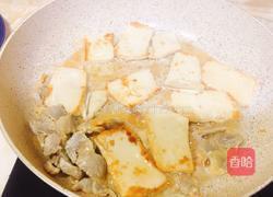 豆腐山药炒咸肉的做法图解5