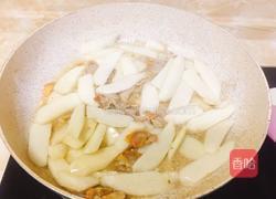 豆腐山药炒咸肉的做法图解6