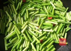 蒜薹炒鸡蛋的做法图解4