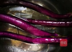 酱炒茄条的做法图解1