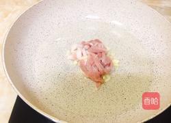 雪菜肉丝炒面的做法图解4