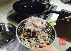 川味田鸡(青蛙)的做法图解1