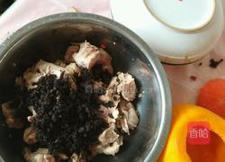 鼓香小排蒸南瓜的做法图解1