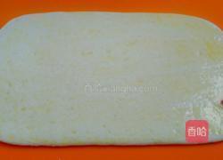 蝴蝶花小卷的做法图解4