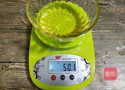 广式月饼（50克莲蓉蛋黄馅）的做法图解7