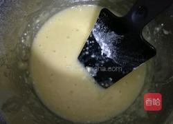 蓝莓蛋糕卷的做法图解3