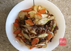 牛肝菌茭白小炒肉的做法图解6