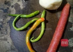 土豆片炒腊肉的做法图解3