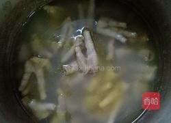 香辣鸡脚的做法图解1