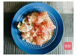 鲜榨石榴汁的做法图解2