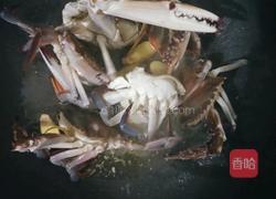 水煮海鲜的做法图解4