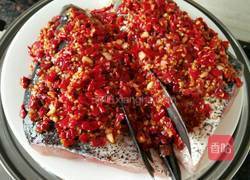 剁椒鱼头的做法图解7