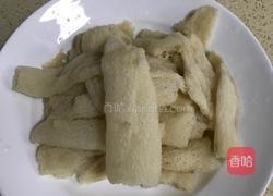 排骨竹荪枸杞汤 的做法图解3
