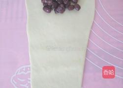 红豆牛角面包的做法图解3