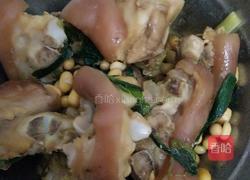 猪脚焖黄豆的做法图解8
