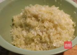 白菜猪肉包的做法图解4