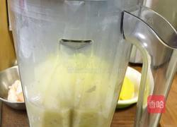 南瓜虾仁浓汤的做法图解9